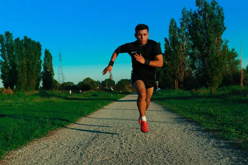 Imagem destaque da notícia 10 benefícios da corrida comprovados pela ciência